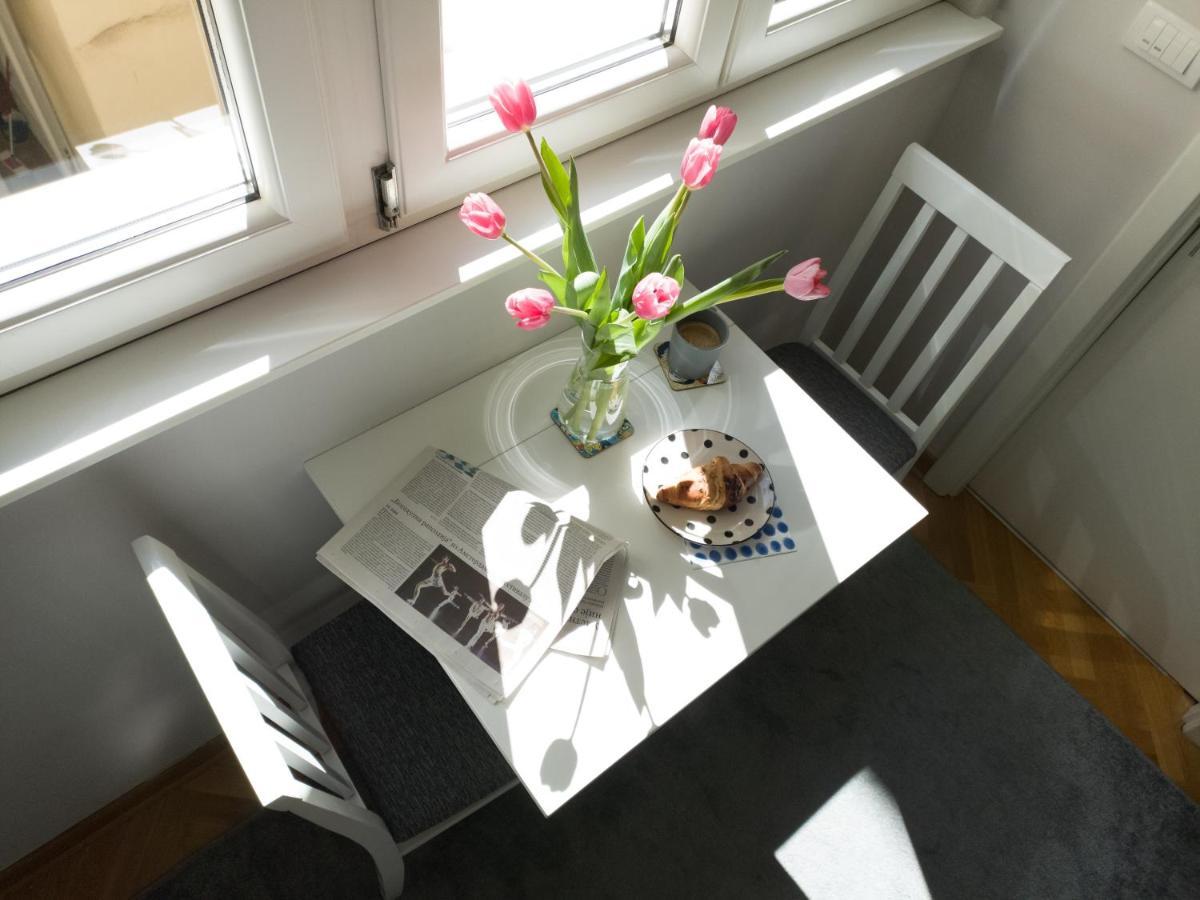 Stylish Studio In Central Location Belgrado Buitenkant foto