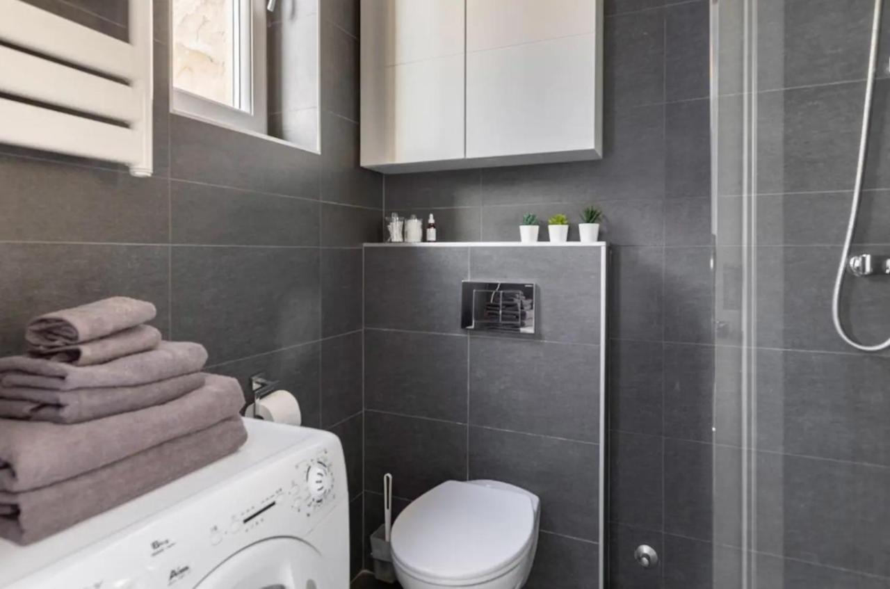 Stylish Studio In Central Location Belgrado Buitenkant foto