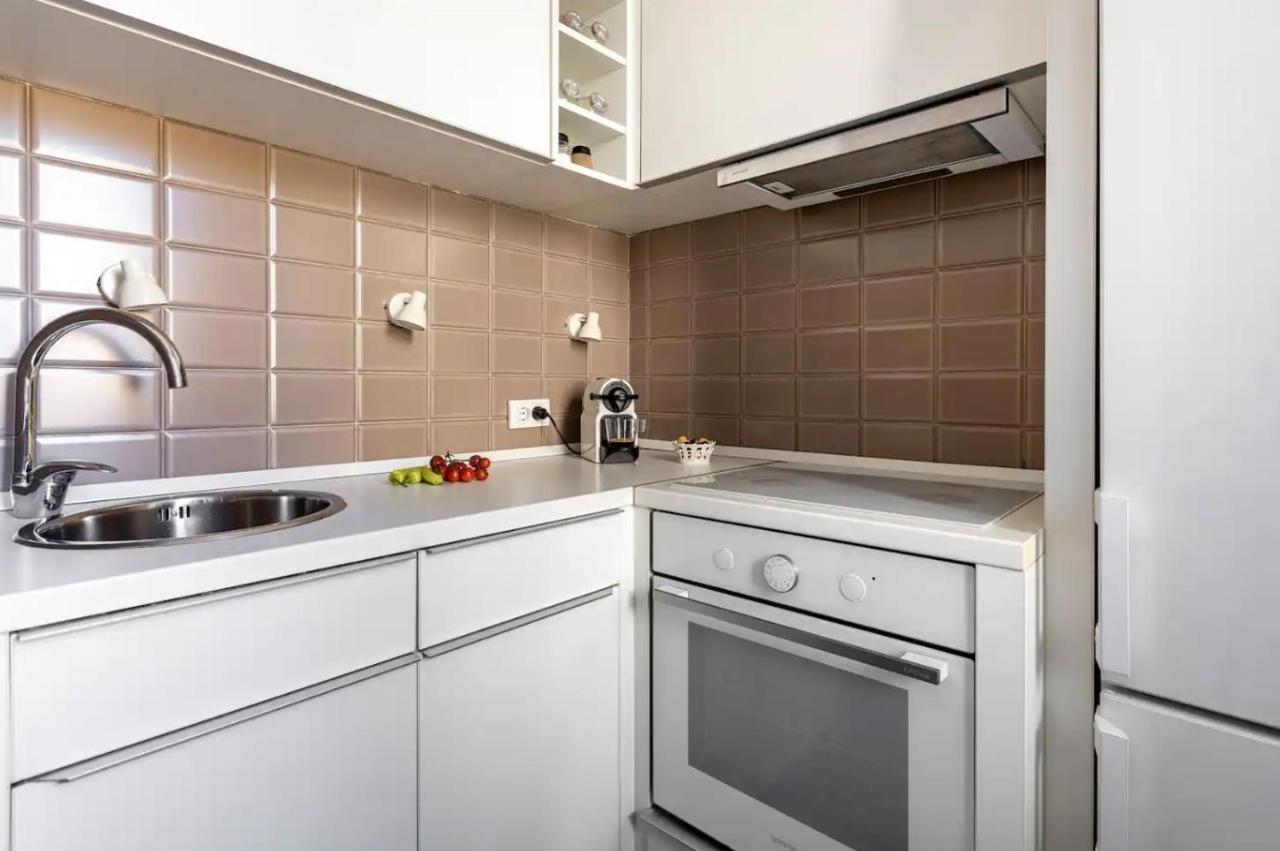Stylish Studio In Central Location Belgrado Buitenkant foto
