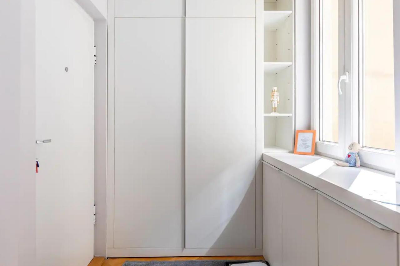 Stylish Studio In Central Location Belgrado Buitenkant foto